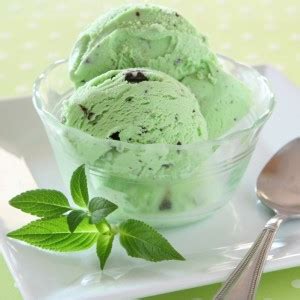 Pista Ice Cream at Rs 100 / 10 Box in Chennai - ID: 4177600 | Kamatchi ...