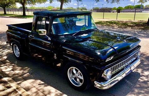 restomod 1963 Chevrolet C 10 Stepside vintage @ Vintage trucks for sale