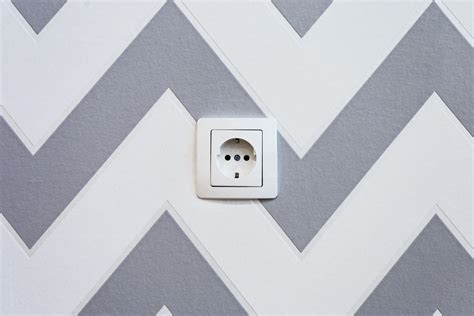 Do Bali power outlets use European plugs?