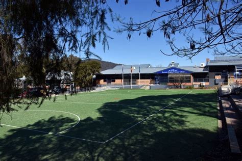 Boronia-Heights-Primary-School | Crest Property Investments