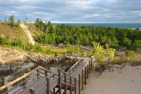 Discover the Top 15 Indiana Dunes Hiking Trails