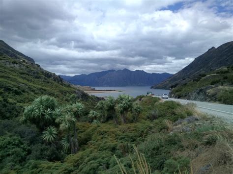 Seeing in the New Year at Lake Wanaka – JWalking