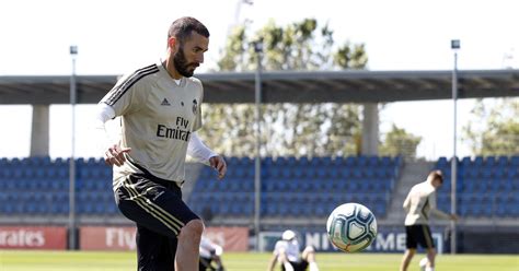 Real Madrid Training: May 28 - Managing Madrid