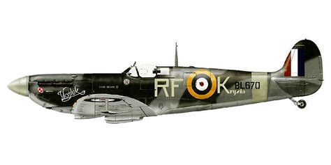 Spitfire pilots and aircraft database - Spitfire BL670