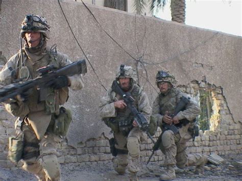 Photos - Operation Phantom Fury: Fallujah 2004 | A Military Photo ...