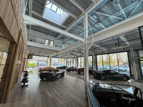 The Hilton Group Opens New Purpose-Built 75,000 sq ft Showroom and Repair Facility - Flivver Online