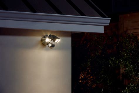 Look at all of Ring's new outdoor security lights from CES 2019 - CNET