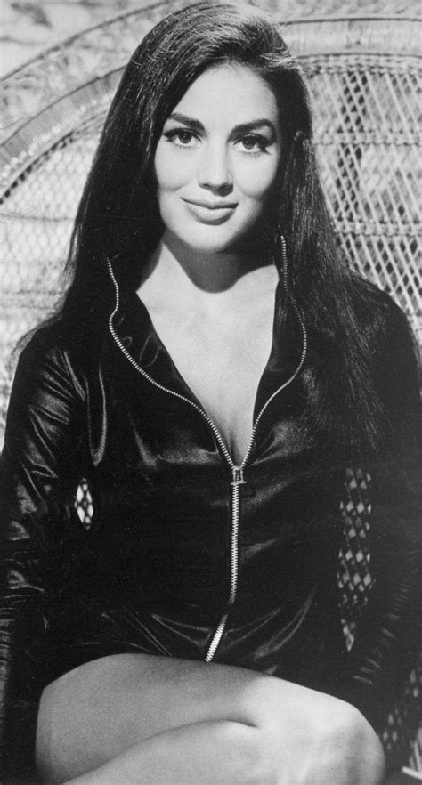 Linda Harrison 1968 : r/OldSchoolCool