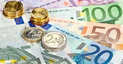 EUR/USD Technical Analysis: Euro Poised for New Leg Lower - Foreign ...