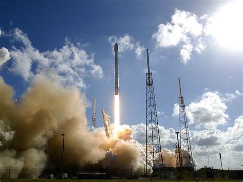 Schedule of upcoming Florida rocket launches