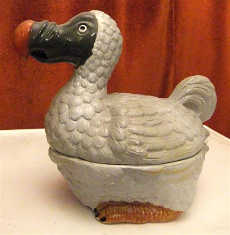 Karl Shuker's Blog - THE STUFFED DODO THAT WAS A NO-NO! - September 22, 2012 11:54