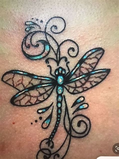 Pin by Sue Flebotte on Dragonflies | Dragonfly tattoo design ...