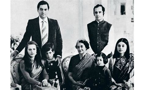 Indira Gandhi Wedding Pictures : Rajiv Gandhi Sonia Gandhi Wedding And Personal Life Pics Sonia ...