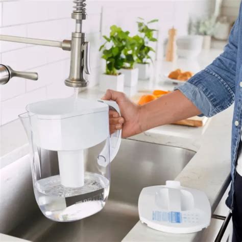 The Best Water Filter Pitchers, According to Experts