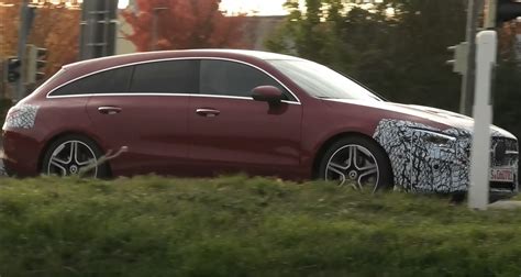 Facelifted Mercedes-Benz CLA Shooting Brake Spied