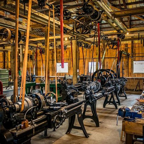 Machine Shop Photograph - Old School Machine Shop by Paul Freidlund | Machine shop, Industrial ...