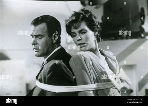 Actor Dan Aykroyd and actress Alexandra Paul in the movie Dragnet, USA ...