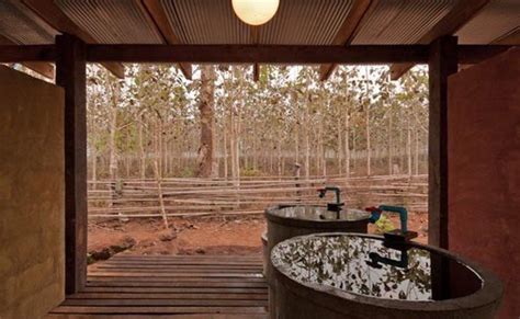 TYIN-Bamboo-Library-And-Bath-House-Thailand-Orphanage-10 « Inhabitat ...