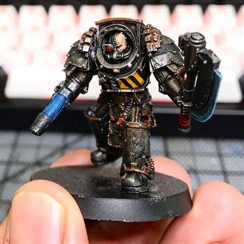 Pin by Hurakan Webster on Chaos | Warhammer, Warhammer 40k miniatures, Chaos legion