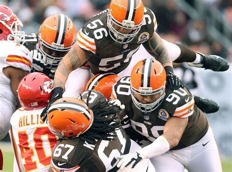 Cleveland Browns: Should the defense switch from a 4-3 to a 3-4? Poll - cleveland.com