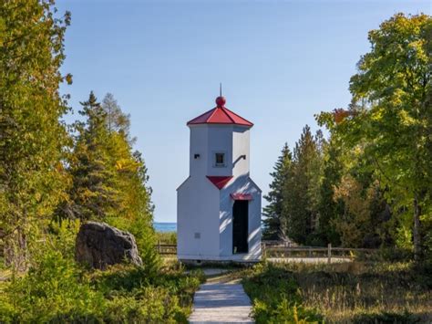 The Door County Lighthouses You Need to Visit - Moonsail Vacations