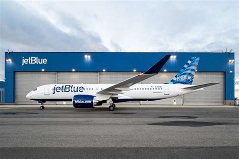 JetBlue Is the Best U.S. Airline in 2021, According to T+L Readers ...