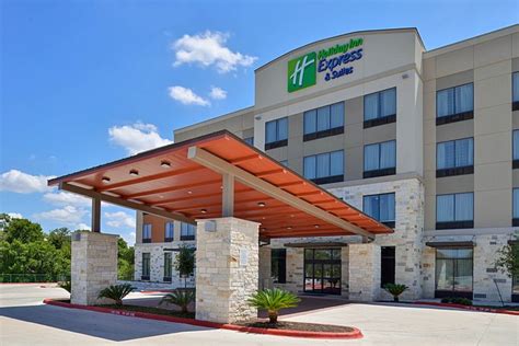 HOLIDAY INN EXPRESS & SUITES AUSTIN SOUTH, AN IHG HOTEL $128 ($̶1̶4̶4̶ ...