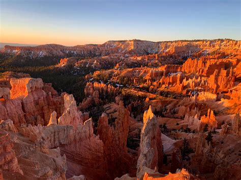 Bryce Canyon at Sunrise [OC] [4032x3024] : r/EarthPorn