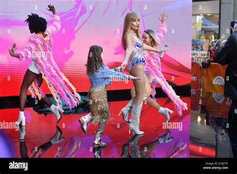 Savannah Guthrie as Taylor Swift Stock Photo - Alamy