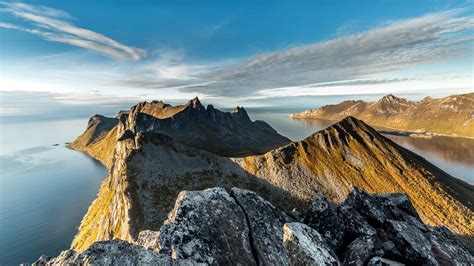 Mount #Segla Norway - Hiking on Senja. | Ski