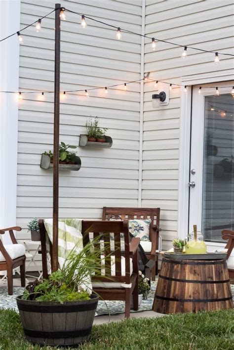 Top 10 of Hanging Outdoor Lights on Vinyl Siding