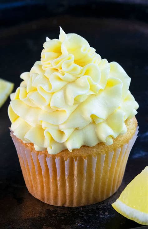 Lemon Frosting (Lemon Buttercream) - CakeWhiz