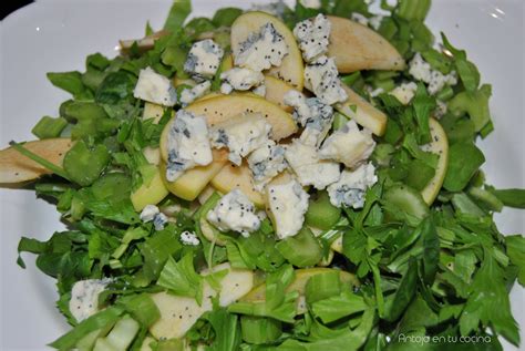 Ensalada de apio, manzana y queso azul - Antojo en tu cocina