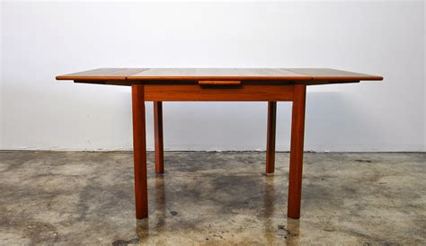 SELECT MODERN: Danish Modern Teak Expandable Dining Room Table