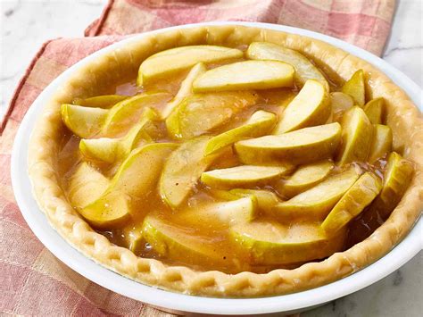 How to Make Apple Pie Filling With Fresh or Frozen Apples