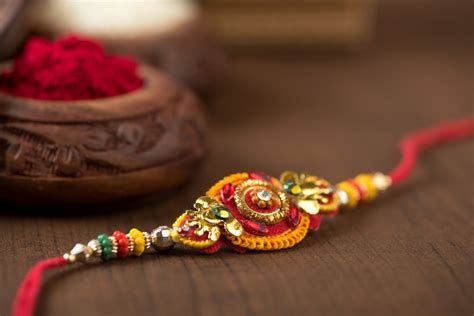 Make a Rakhi for Your Brother this Raksha Bandhan: 9 Simple Handmade Rakhi Ideas You Will Love ...