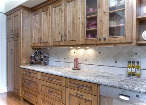 69 Rustic Kitchen Cabinets Ideas 62 - roomaholic.com Knotty Alder Kitchen, Knotty Alder Cabinets ...