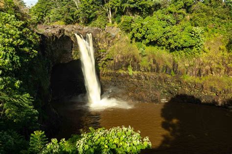 Rainbow Falls In Hilo | Big Island Of Hawaii Volcanic Destinations