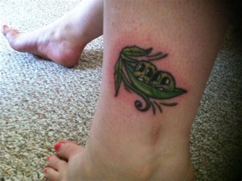 My best friend and I are like 2 peas in a pod, so we got matching tattoos that fit accordingly ...