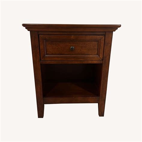 Havertys Ashebrooke Nightstand Medium Brown Wood - AptDeco