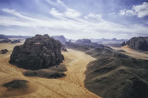 HD wallpaper: Saudi Arabia, desert, landscape | Wallpaper Flare