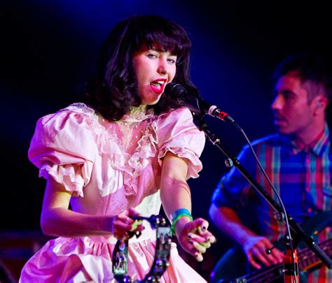 Nieuw-Zeelandse zangeres Kimbra live bij Giel | NPO 3FM