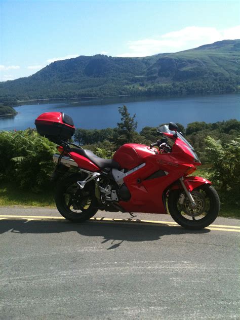 Honda VFR800 Review | Honda Bike Reviews | Devitt