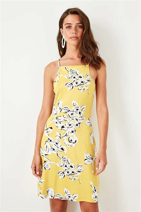 Trendyol Yellow Flower Patterned Knitted Dress TWOSS19VG0221-in Dresses from Women's Clothing on ...