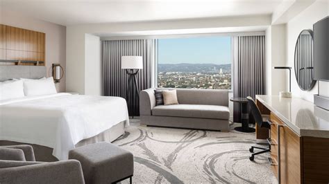 LA Live Hotels Downtown Los Angeles | JW Marriott Los Angeles L.A. LIVE