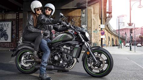 Kawasaki Vulcan S 2022: neue Farben fürs neue Jahr | MOTORRADonline.de