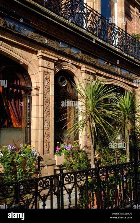 Exterior of the Audley pub in Mount Street Mayfair London England Stock ...