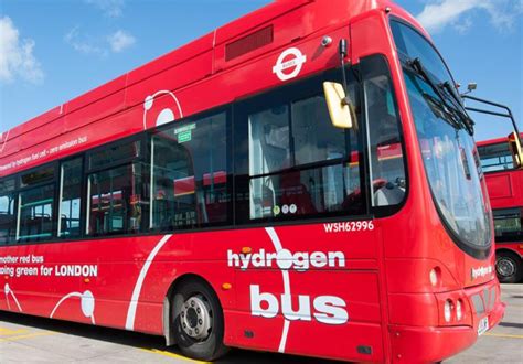 London Mayor launches England's first hydrogen buses - Industry Europe