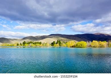 260 Lake ruataniwha Images, Stock Photos & Vectors | Shutterstock