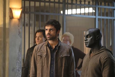 THE GIFTED: The Mutant Underground Buries One Of Their Own In New Photos From Season 1, Episode ...